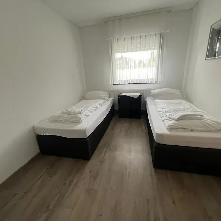 Apartament Timeless: Schoenes 4 Eg *