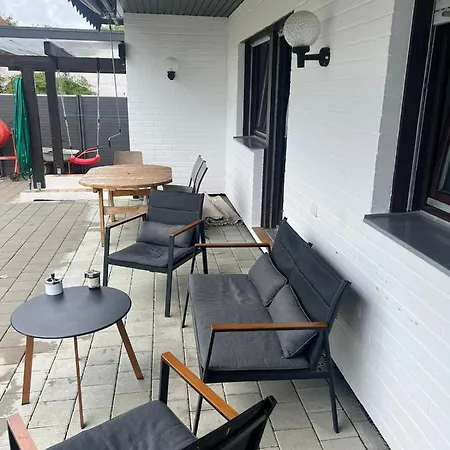 Timeless: Schoenes 4 Eg